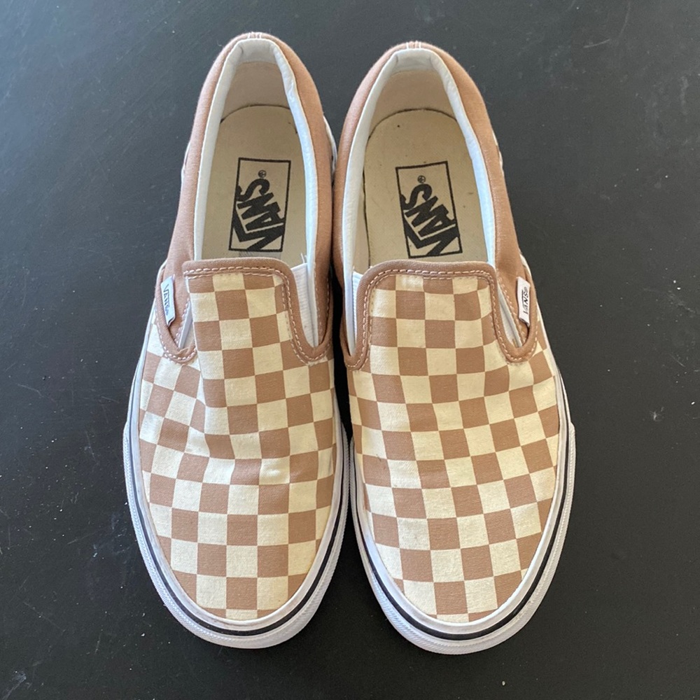 Brown checkered